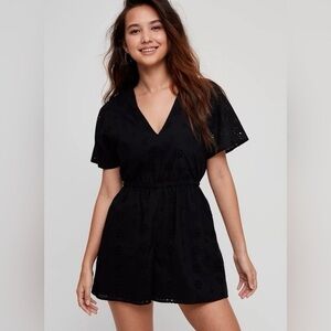 Aritzia Sunday Best Kensley V-neck Eyelet Romper in Black Size XS